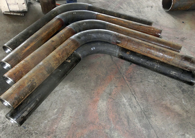 Гнутый отвод 30 ̊ 102х20 ст20